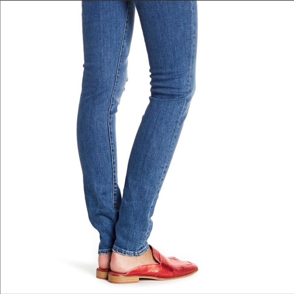 NWT Levi’s: Size 30x32 Long Ripped Blue Jeans - Picture 6 of 8